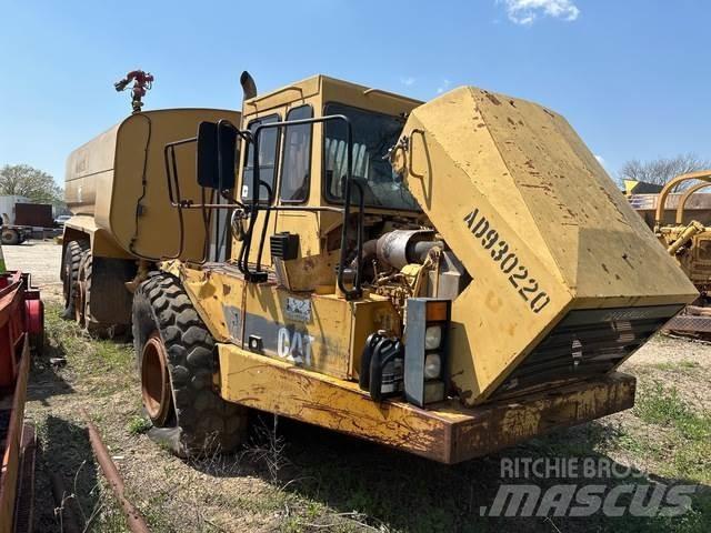 CAT D300D Polewaczki