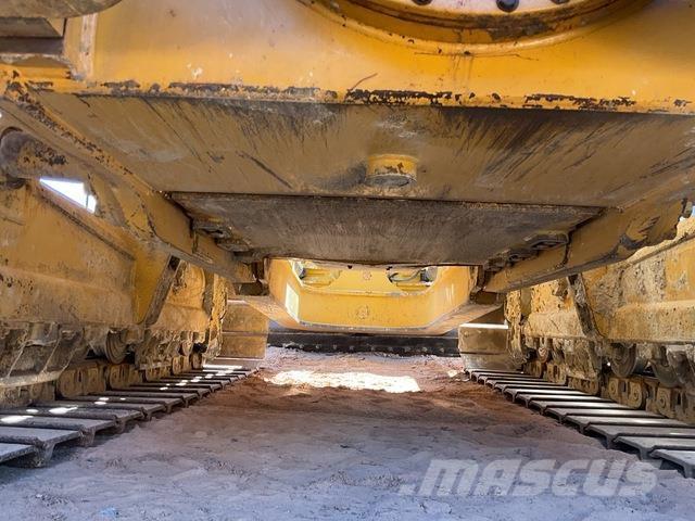 CAT D6N LGP Spycharki gąsienicowe
