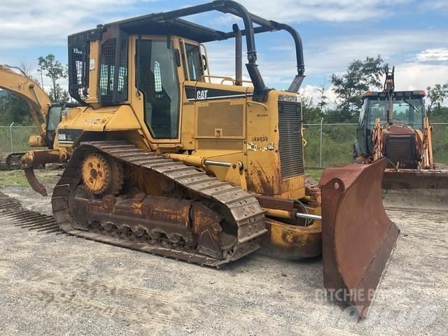CAT D6N XL Spycharki gąsienicowe