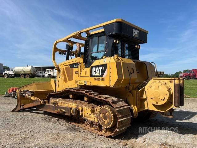 CAT D7E Spycharki gąsienicowe