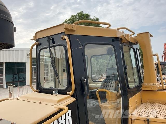 CAT D8R Spycharki gąsienicowe