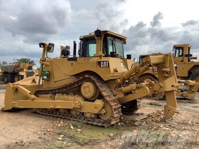 CAT D8T Spycharki gąsienicowe