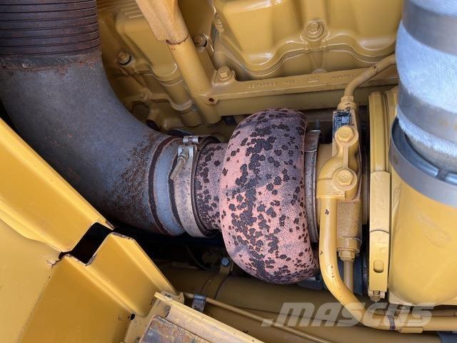 CAT D9T Spycharki gąsienicowe