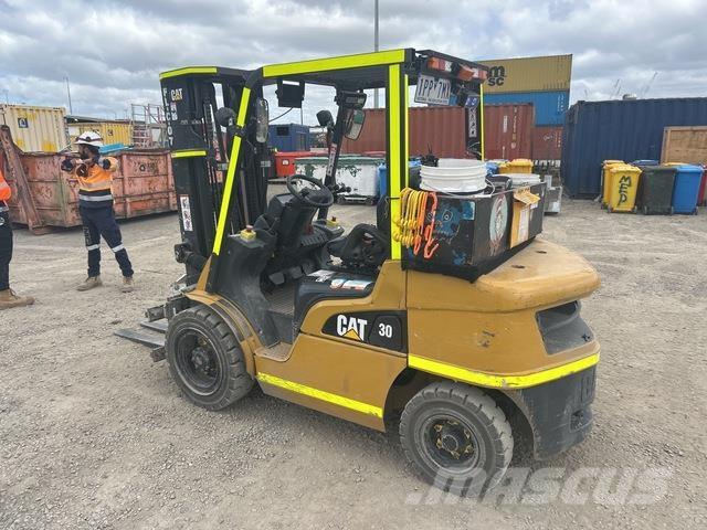 CAT DP30NT Wózki widłowe inne