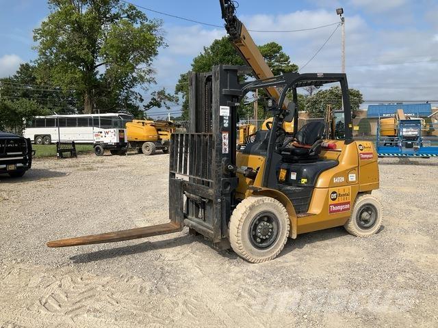 CAT DP40N Maszyny budowlane - Inne