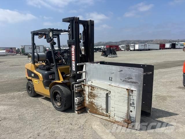 CAT GP33N Maszyny budowlane - Inne