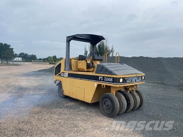 CAT PS-200B Walce ogumione