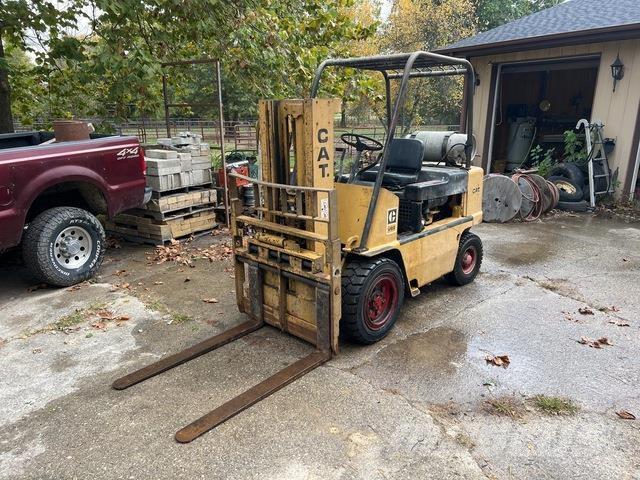 CAT V60 Wózki widłowe inne