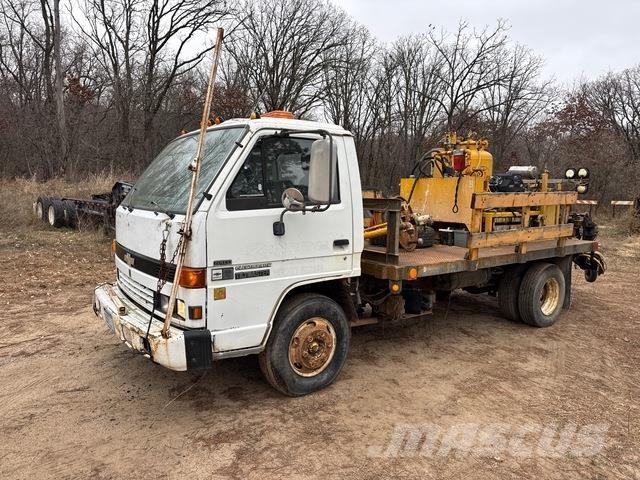 Chevrolet  Pojazdy komunalne