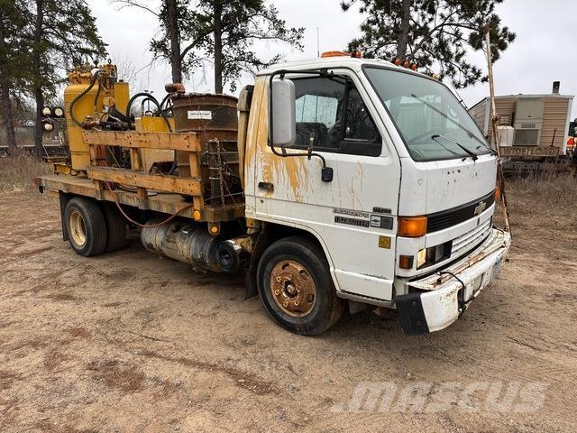 Chevrolet  Pojazdy komunalne