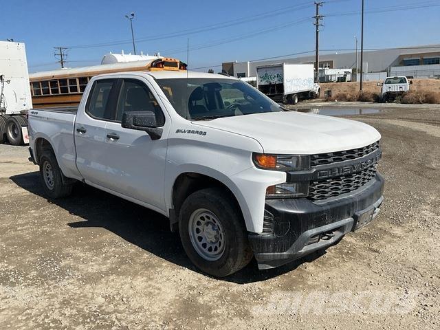 Chevrolet 1500 Pick-upy / Pojazdy z otwieranymi burtami