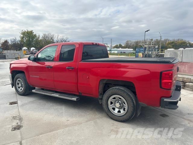 Chevrolet 1500 Pick-upy / Pojazdy z otwieranymi burtami