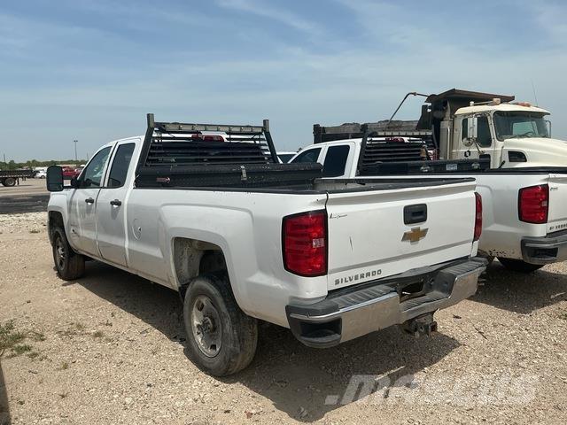 Chevrolet 2500 Inne