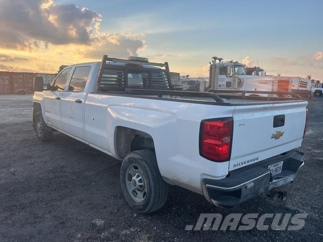 Chevrolet 2500 Pick-upy / Pojazdy z otwieranymi burtami