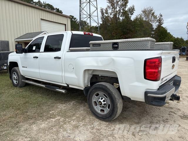 Chevrolet 2500 Pick-upy / Pojazdy z otwieranymi burtami