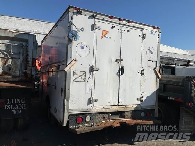 Chevrolet 3500 Busy / Vany