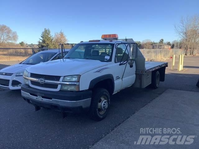 Chevrolet 3500 Ciężarówki typu Platforma / Skrzynia