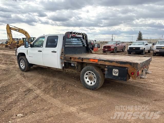 Chevrolet 3500 Ciężarówki typu Platforma / Skrzynia