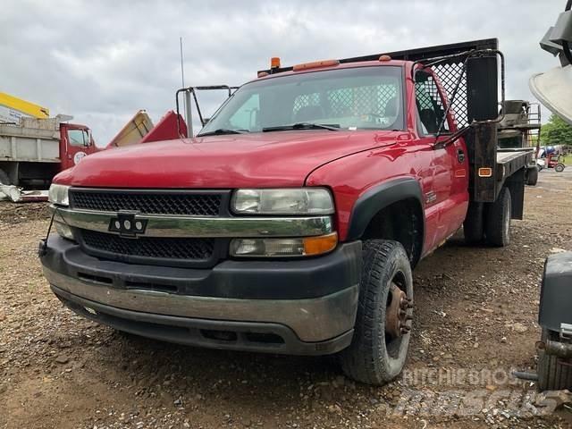 Chevrolet 3500 Ciężarówki typu Platforma / Skrzynia