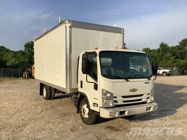 Chevrolet 4500 Samochody ciężarowe ze skrzynią zamkniętą