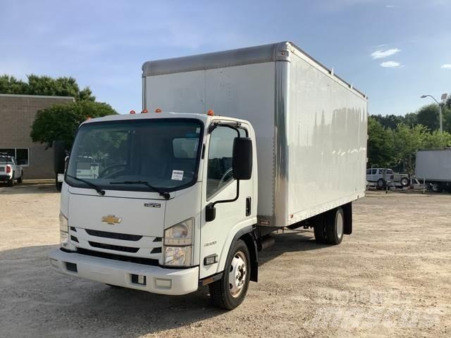 Chevrolet 4500 Samochody ciężarowe ze skrzynią zamkniętą