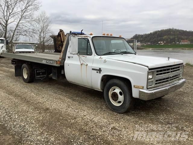 Chevrolet R30 Samochody ratownicze pomocy drogowej