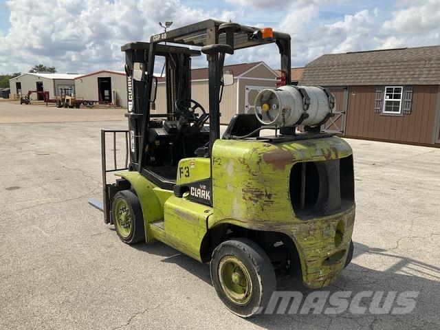 Clark CGP40 LP Wózki widłowe inne