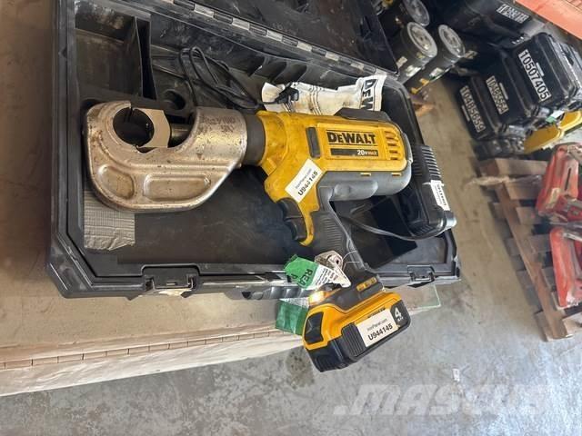 DeWalt DCE300 Maszyny budowlane - Inne