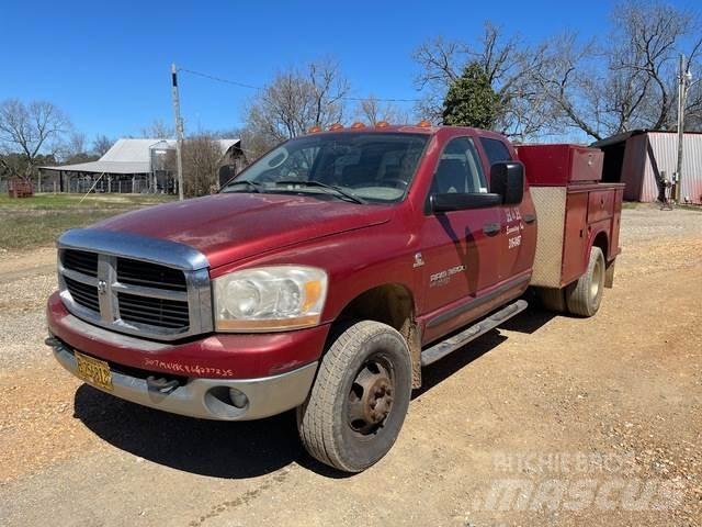 Dodge 3500 Pick-upy / Pojazdy z otwieranymi burtami