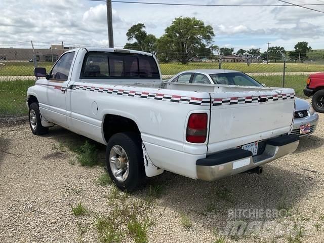 Dodge Ram 2500 Inne
