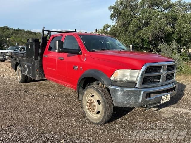 Dodge Ram 5500 Ciężarówki typu Platforma / Skrzynia