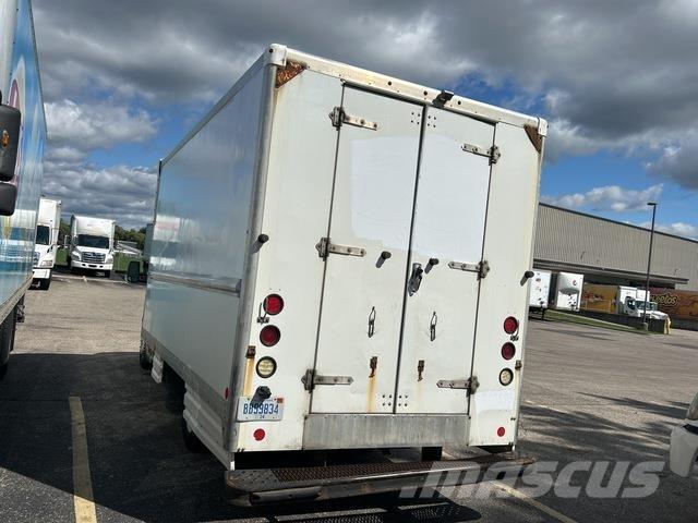 Dodge Sprinter Samochody dostawcze ze skrzynią zamkniętą