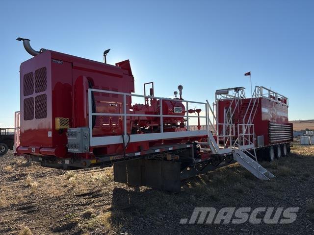 Doepker  Przyczepy niskopodłogowe