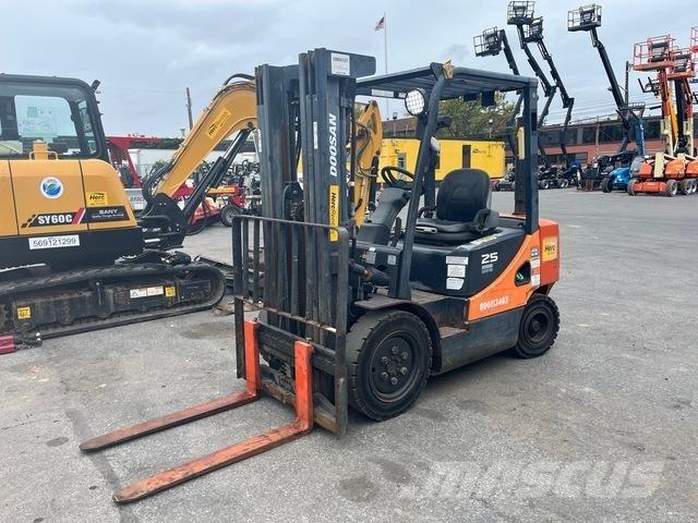 Doosan D25S-7 Wózki widłowe inne
