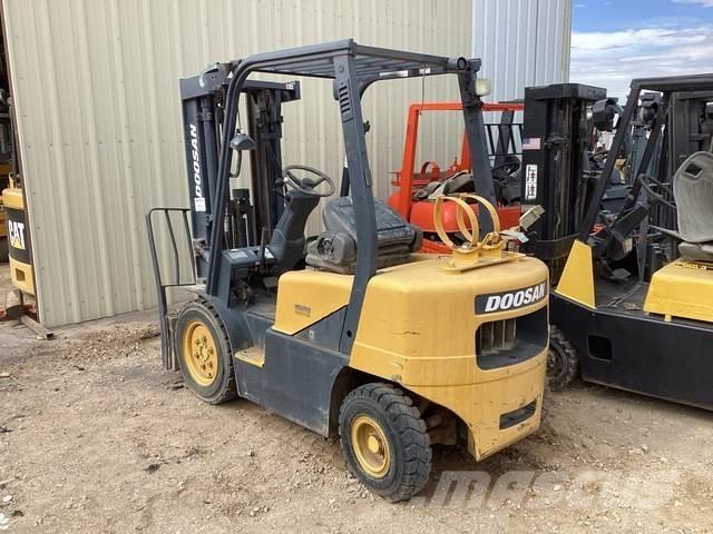 Doosan G25P-3 Maszyny budowlane - Inne