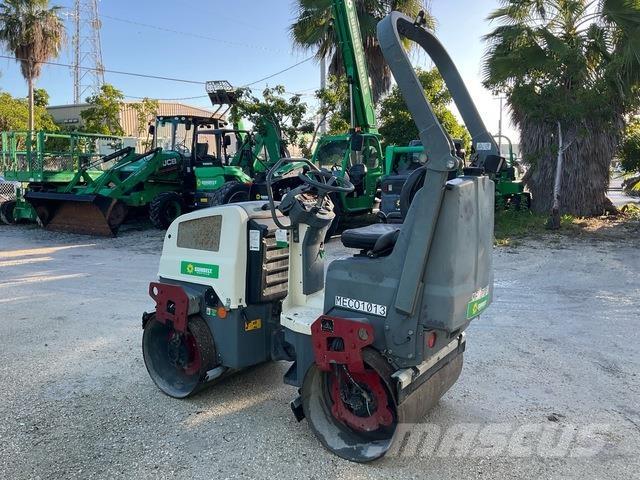 Dynapac CC1000 Walce dwubębnowe