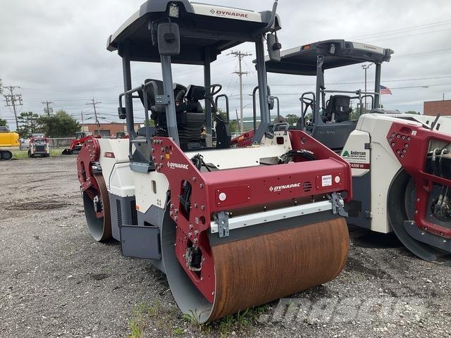 Dynapac CC2200 Walce dwubębnowe