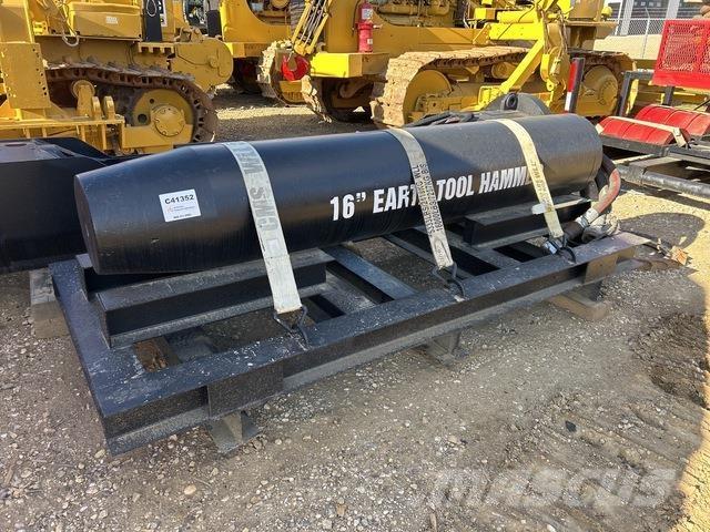  Earthtool Hydrauliczne młoty do palowania