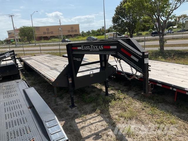 East Mfg Texas Vehicle transport trailers