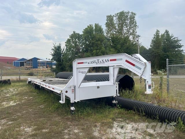 East Mfg Texas Platformy / Przyczepy z otwieranymi burtami