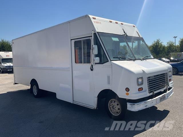 Ford  Samochody dostawcze ze skrzynią zamkniętą