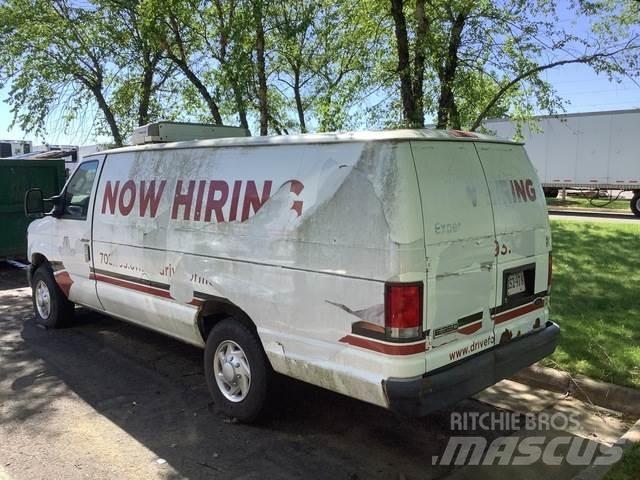 Ford E-350 Busy / Vany