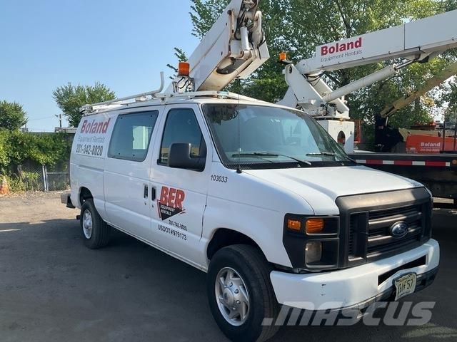 Ford E-350 Podnośniki koszowe