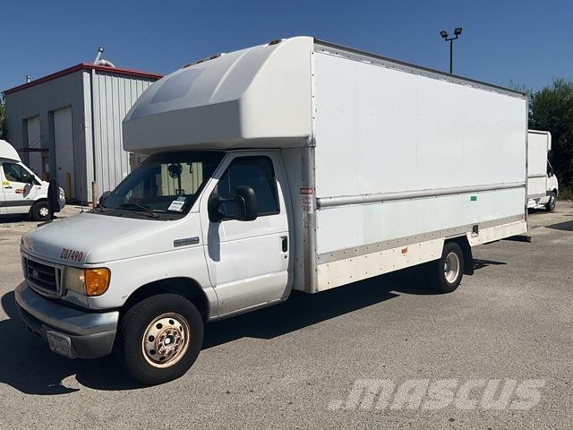 Ford E-350 Samochody ciężarowe ze skrzynią zamkniętą