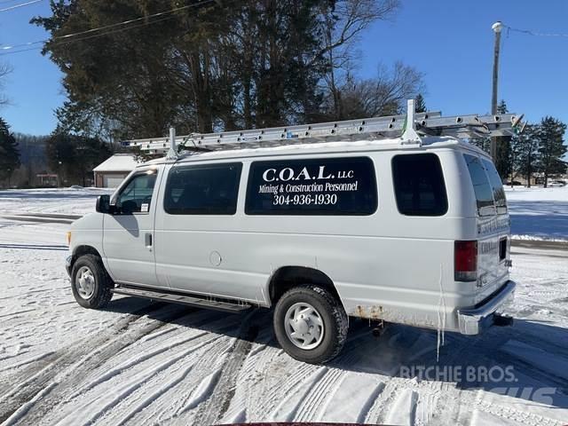 Ford E350 Busy / Vany