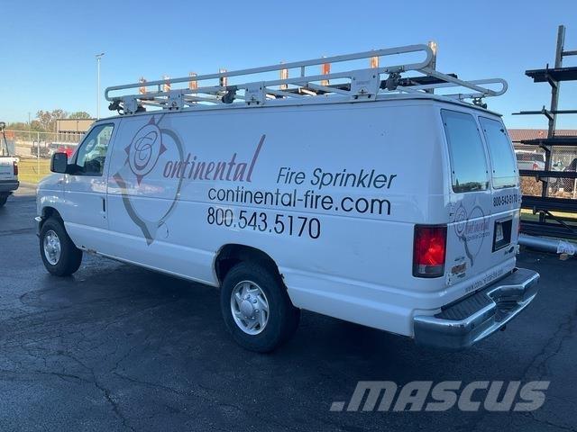Ford E350 Busy / Vany