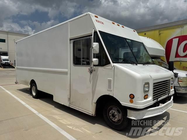Ford Econoline Samochody dostawcze ze skrzynią zamkniętą
