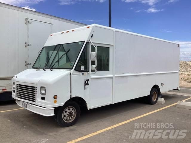 Ford Econoline Samochody dostawcze ze skrzynią zamkniętą