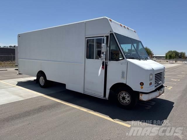 Ford Econoline Samochody dostawcze ze skrzynią zamkniętą