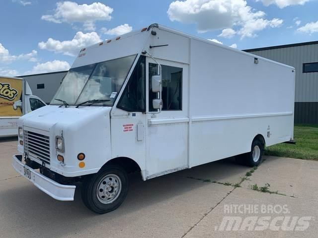 Ford Econoline Samochody dostawcze ze skrzynią zamkniętą